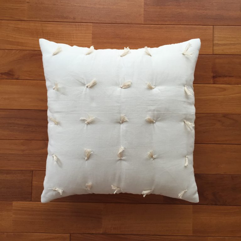 COTTON CUSHION COVER